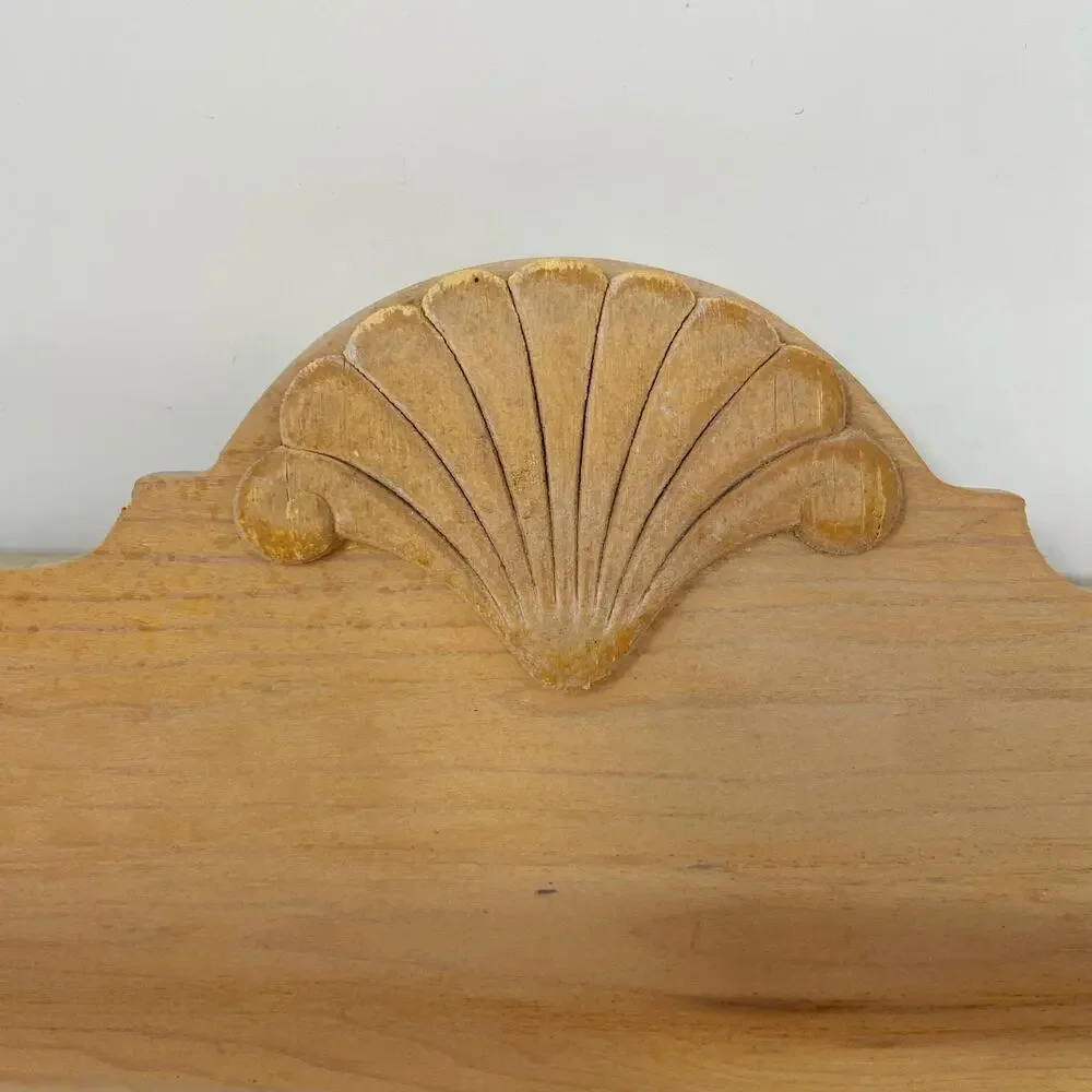 Vintage 1990s Wooden Towel Bar Seashell Fan Chalk Paint